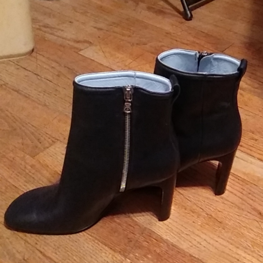 Boots/shoes